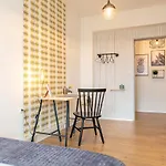 Design Apartment Zentral&Rooms - Toplage am Opernhaus